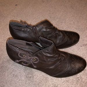 Pesaro booties